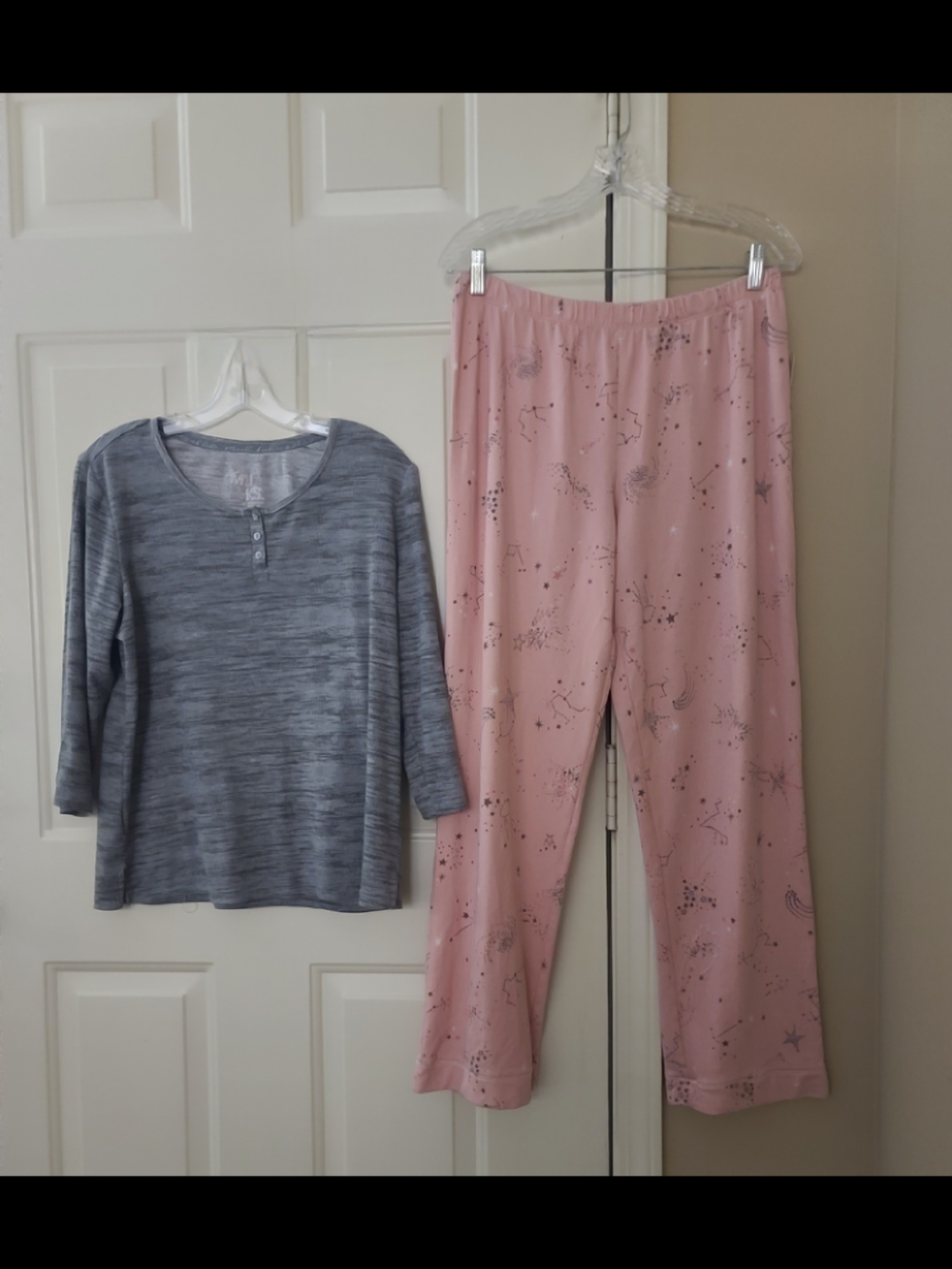Women’s Two-Piece Pajama Set in Gray and Pink